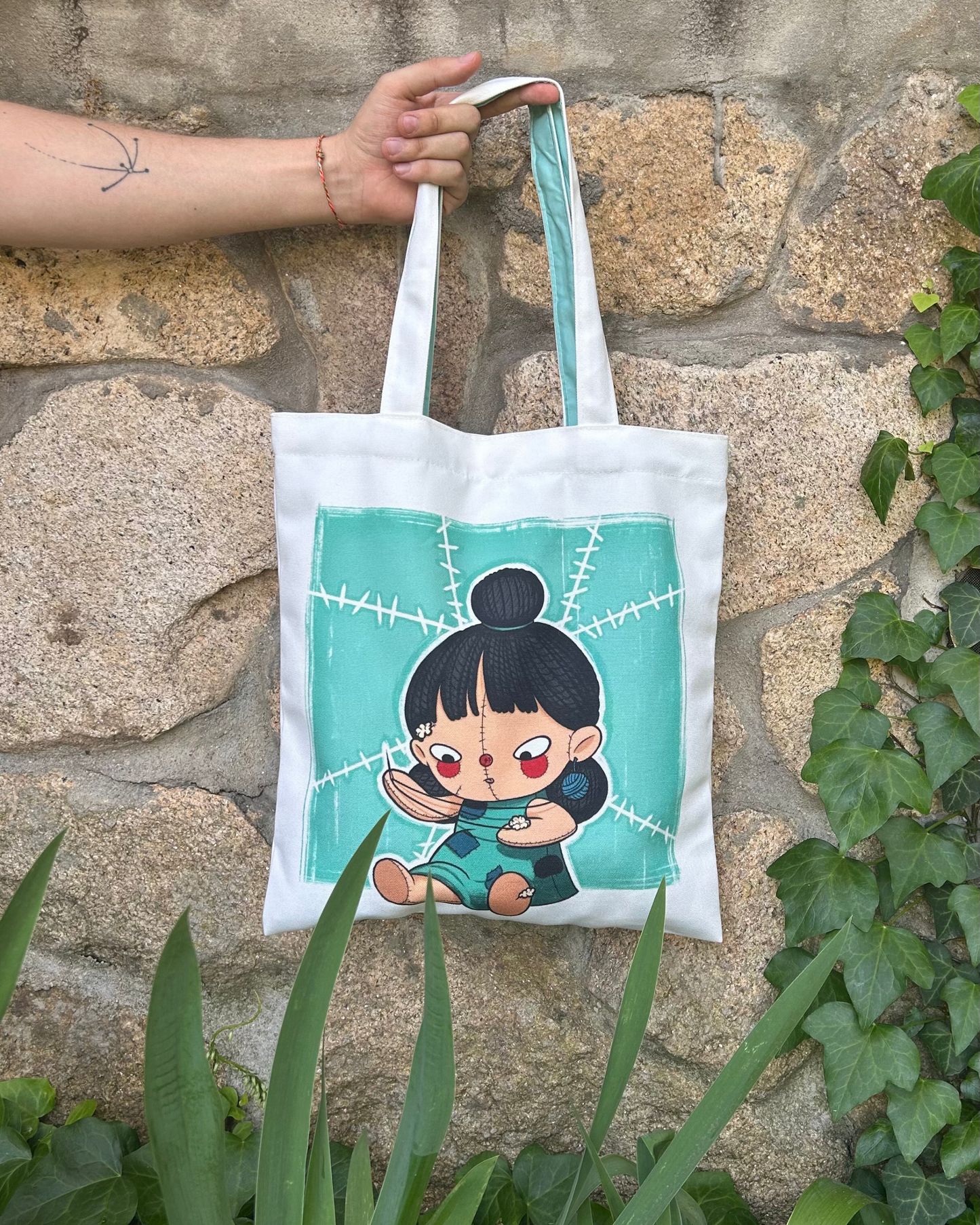 Hikari Unseen Wounds Series Bag