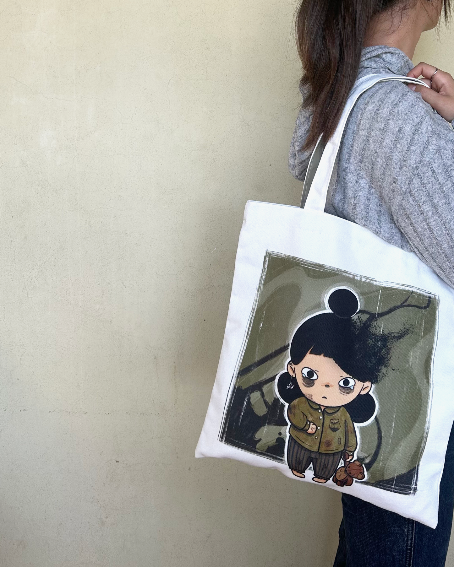 Hikari Unseen Wounds Series Bag